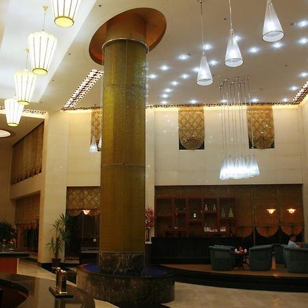 Weihai Times Business Hotel Eksteriør bilde