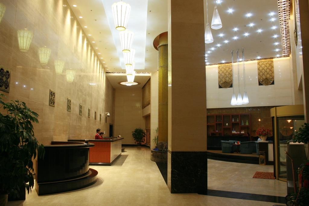 Weihai Times Business Hotel Eksteriør bilde